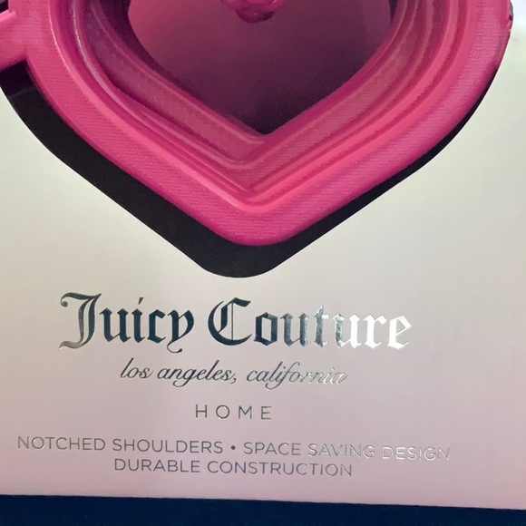 💖20 Hangers Juicy Couture Notched Shoulder Space Saving Heart Top - Picture 2 of 5